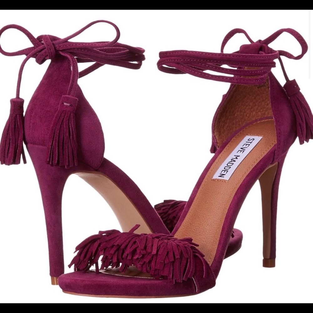 Steve Madden “sassy” fringe heels